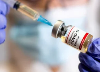 કોવિડ રસીના ગંભીર દુષ્પ્રભાવો અંગે સરકાર પાસે કોઈ સંતોષકારક જવાબ નથી